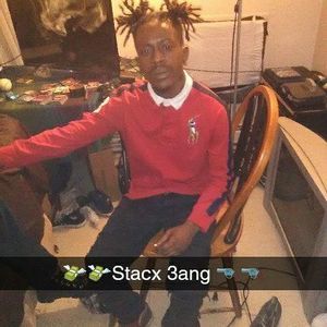 Meet your Posher, Devaughn